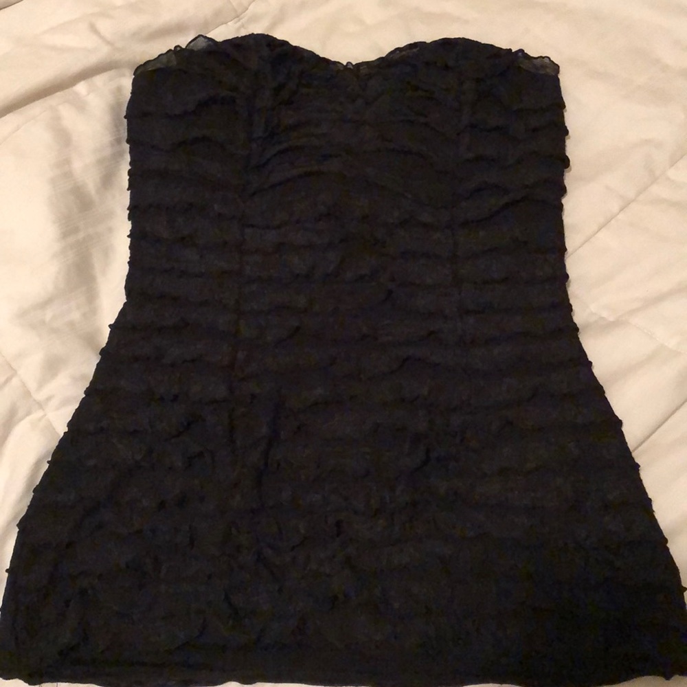 Ruffle black tube top